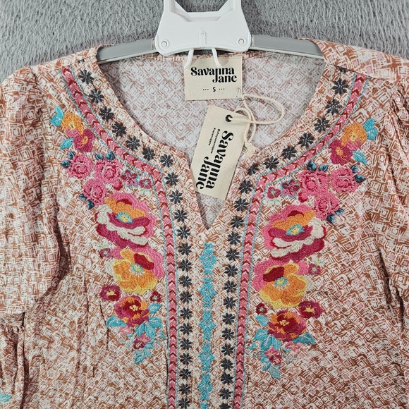NEW Savanna Jane Top‎ Blouse Women Small Embroidered Bell Sleeve Multicolor Boho - Picture 3 of 10